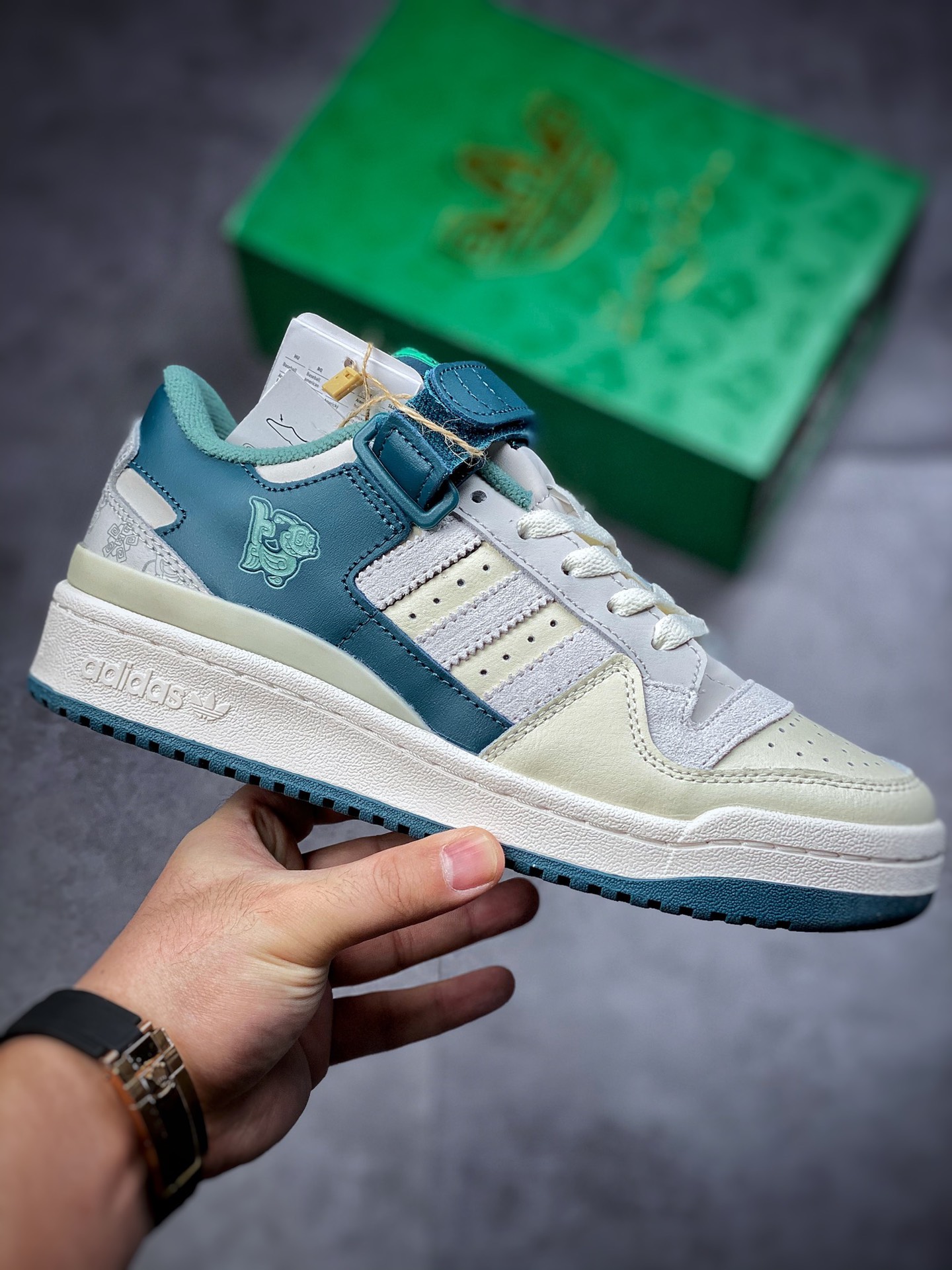 220  Forum Low 三星堆 限定 adidas Forum “SanXingDui”中国风 HP2067