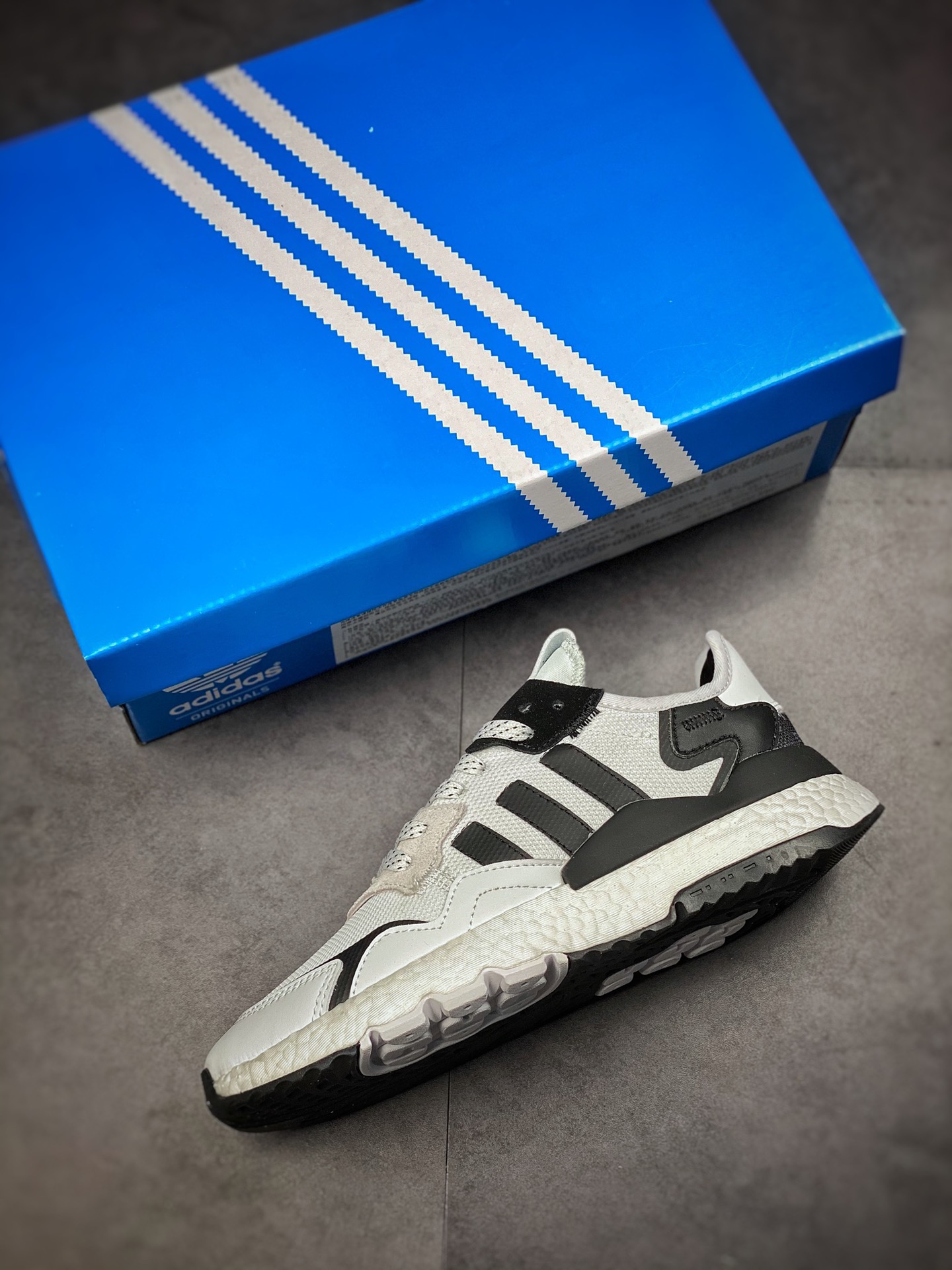 200  Adidas Nite Jogger 2019 Boost 三叶草 联名夜行者 FW6700