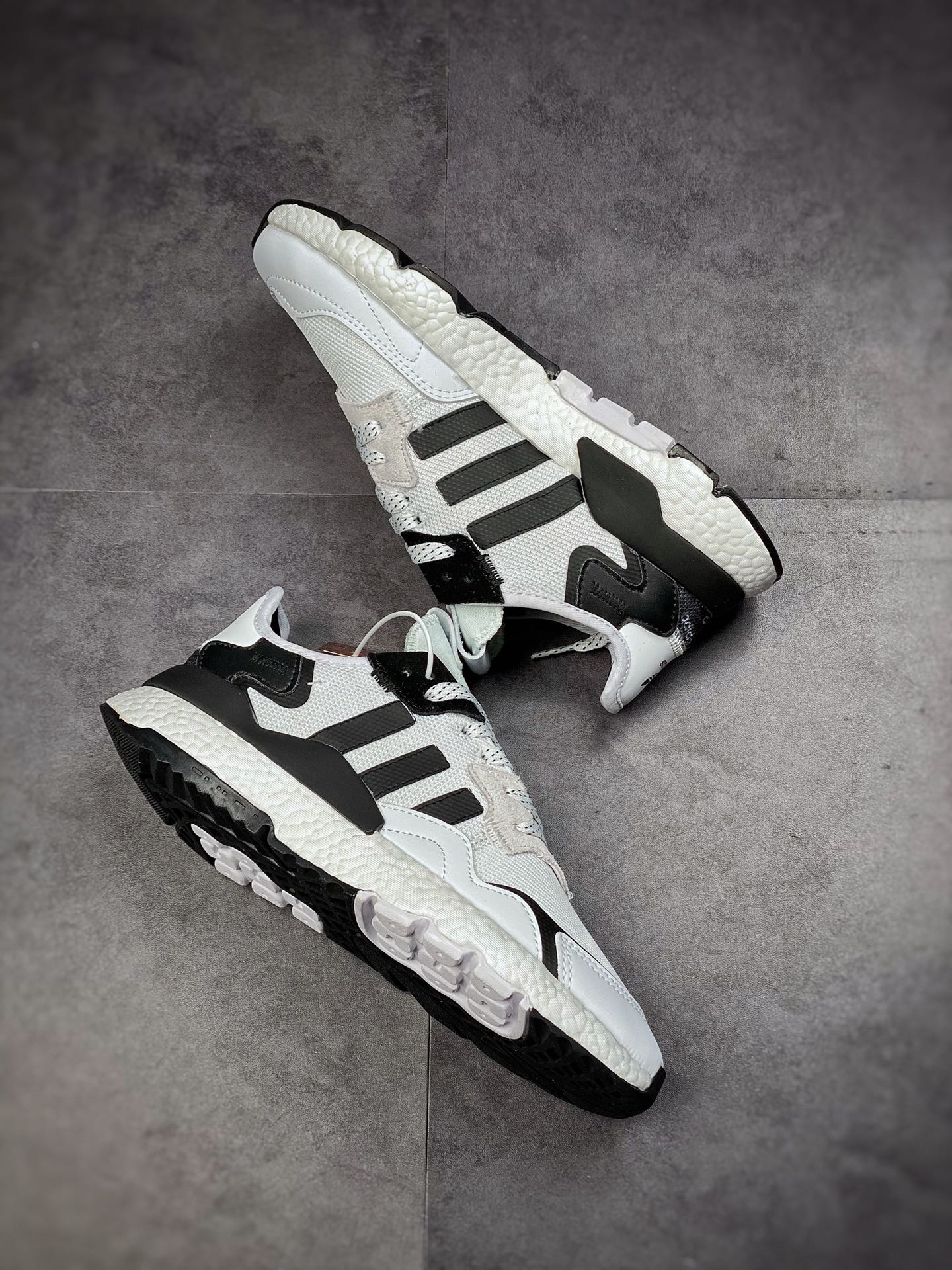 200  Adidas Nite Jogger 2019 Boost 三叶草 联名夜行者 FW6700