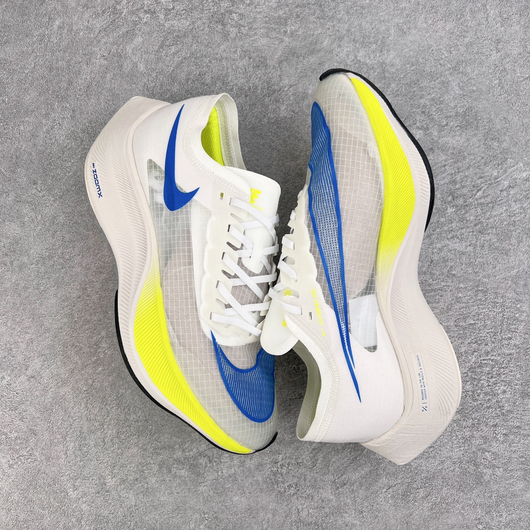 图片[3]-＃纯原福利 NK ZoomX Vaporfly Next% 马拉松一代跑鞋 鞋面使用了全新 Vaporweave 科技 这种类似蝉翼的材质相比 Flyknit 更加轻薄透气 非对称的鞋带系统和泡棉护垫的加入令舒适度更高 鞋头辅以超大的 Swoosh 点缀 再配上流线型外观设计 时尚感十足 尺码：36 36.5 37.5 38 38.5 39 40 40.5 41 42 42.5 43 44 44.5 45-选品中心