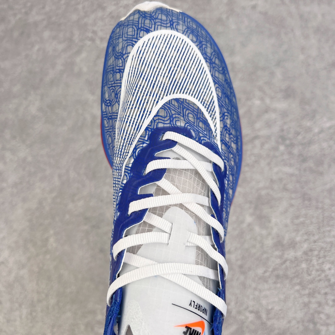 图片[4]-＃纯原福利 NK ZoomX Vaporfly Next% 马拉松一代跑鞋 鞋面使用了全新 Vaporweave 科技 这种类似蝉翼的材质相比 Flyknit 更加轻薄透气 非对称的鞋带系统和泡棉护垫的加入令舒适度更高 鞋头辅以超大的 Swoosh 点缀 再配上流线型外观设计 时尚感十足 尺码：36 36.5 37.5 38 38.5 39 40 40.5 41 42 42.5 43 44 44.5 45-选品中心