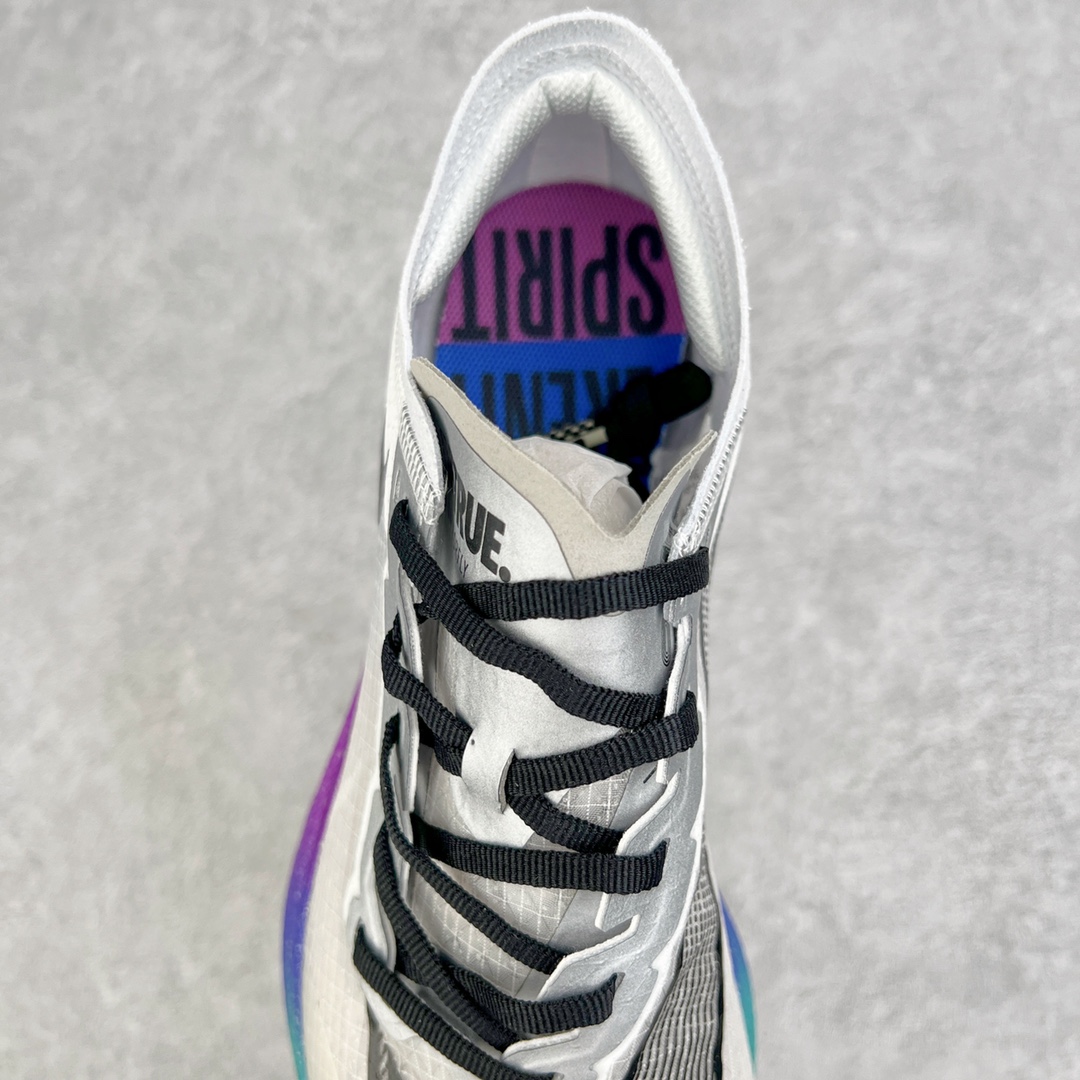 图片[5]-＃纯原福利 NK ZoomX Vaporfly Next% 马拉松一代跑鞋 鞋面使用了全新 Vaporweave 科技 这种类似蝉翼的材质相比 Flyknit 更加轻薄透气 非对称的鞋带系统和泡棉护垫的加入令舒适度更高 鞋头辅以超大的 Swoosh 点缀 再配上流线型外观设计 时尚感十足 尺码：36 36.5 37.5 38 38.5 39 40 40.5 41 42 42.5 43 44 44.5 45-选品中心