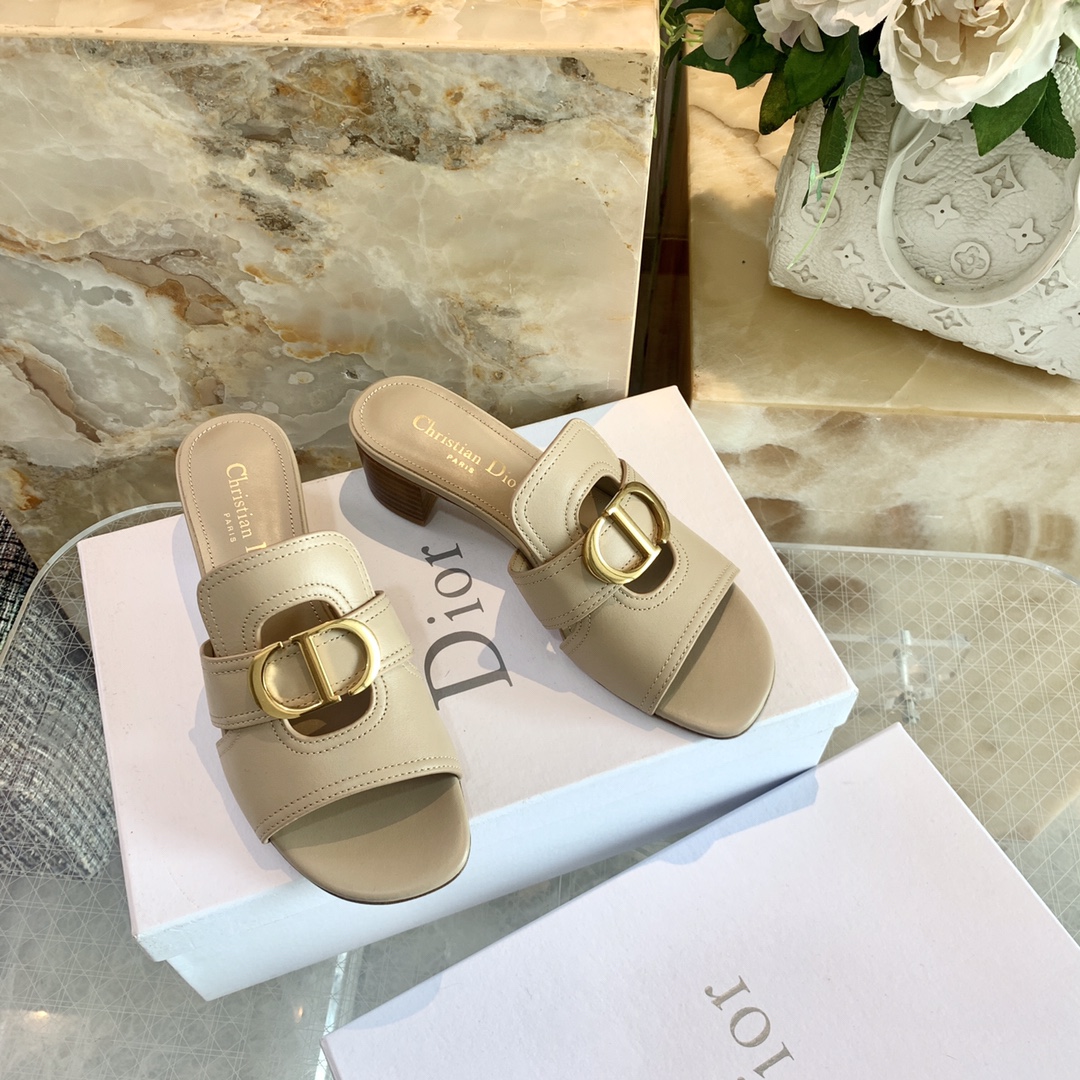 Dior 2022 水砖石 3代サンダル 立体レターデザイン+輸入ストーン 内外すべて本革 イタリア製本革底