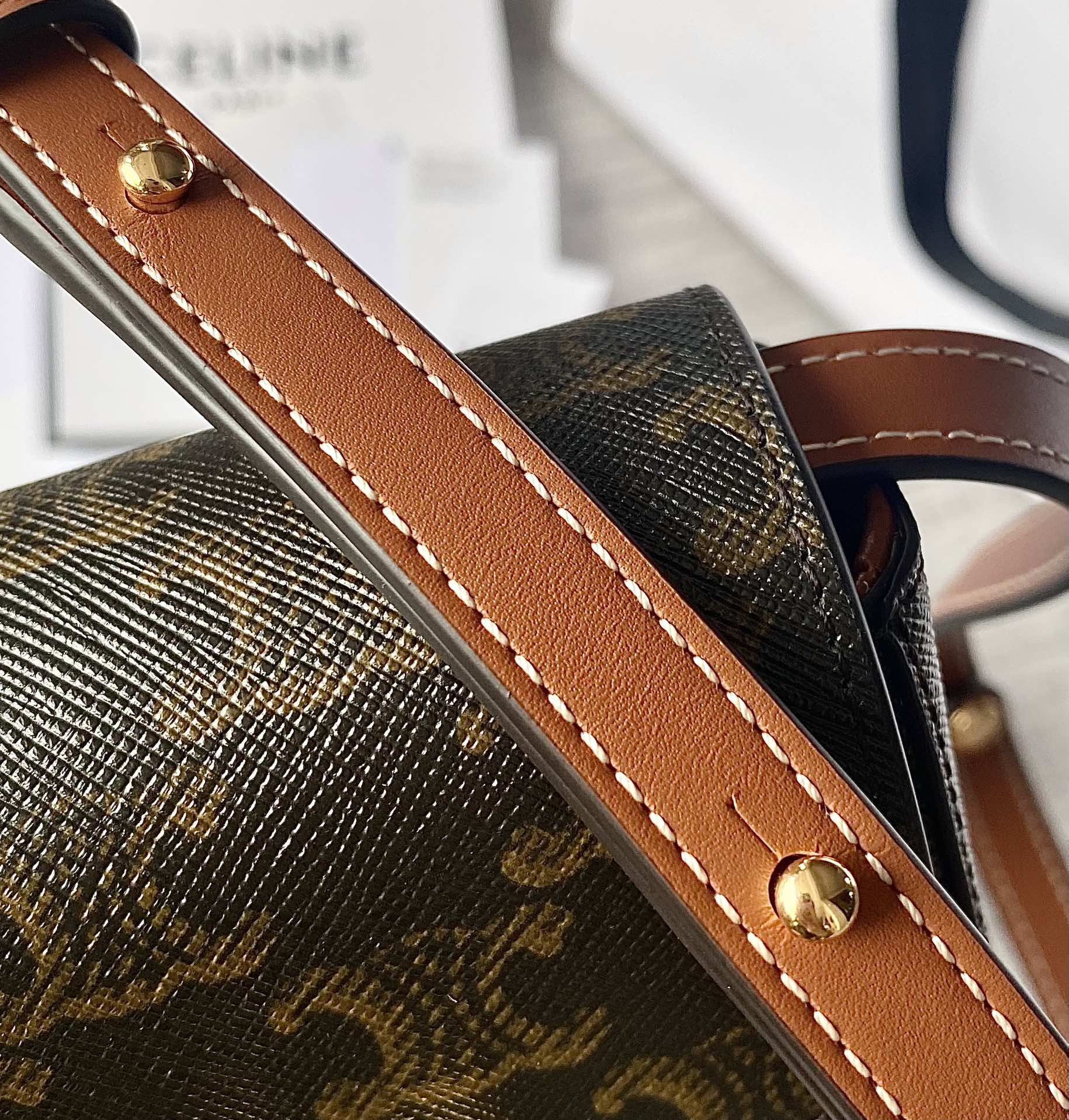 CELINE赛琳进口牛皮凯旋门迷你挎包101513