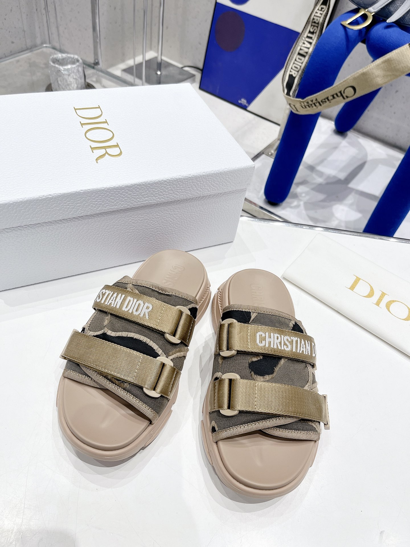Dior Dior 迪奥2022火爆凉拖鞋系列 全新色系