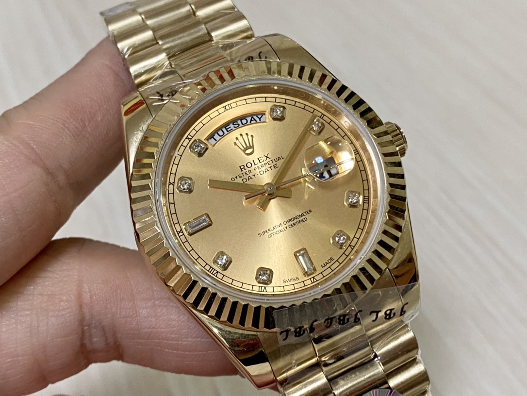 SK厂 劳力士Rolex 双历 星期日志型シリーズ 40mmの高品質腕時計