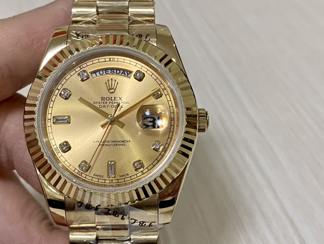 SK厂 劳力士Rolex 双历 星期日志型シリーズ 40mmの高品質腕時計