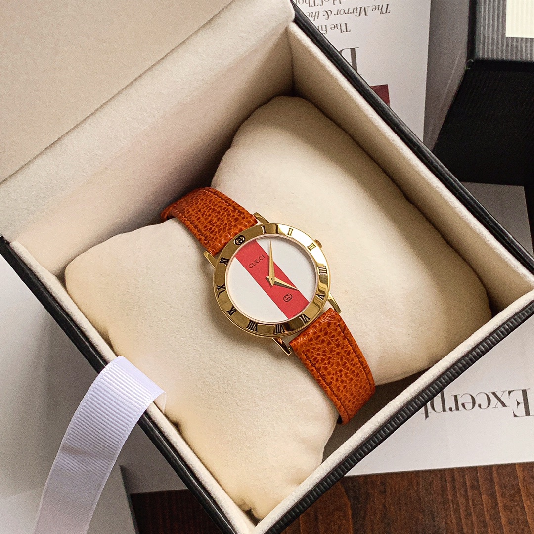 Часы Gucci