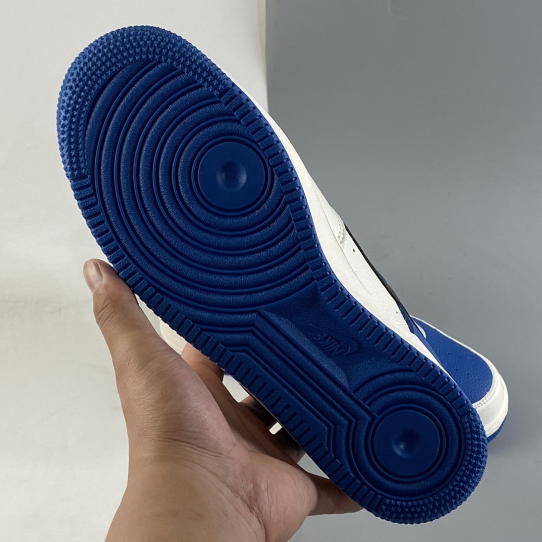 P220  Nike Air Force 1’07 米白蓝倒勾 空军一号低帮休闲板鞋 HG1136-022