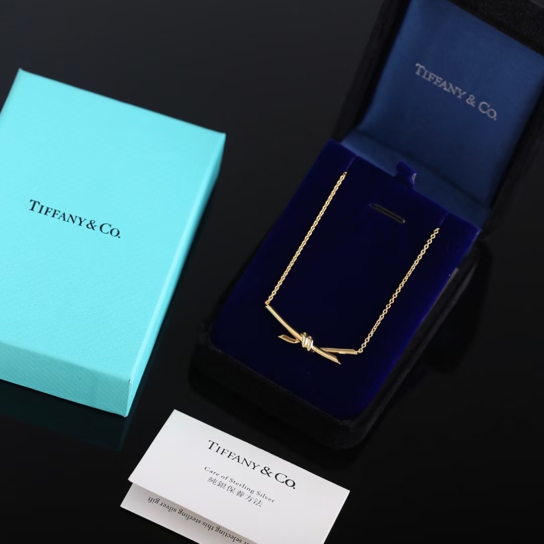 Tiffany & Co. Tiffany&Co. Knot系列绳结 锁骨项链