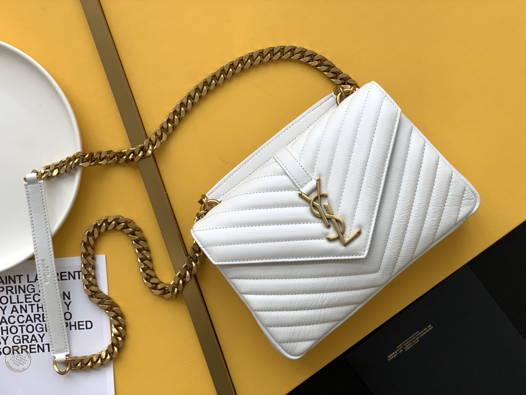 White messenger bag chain bag metal buckle twill