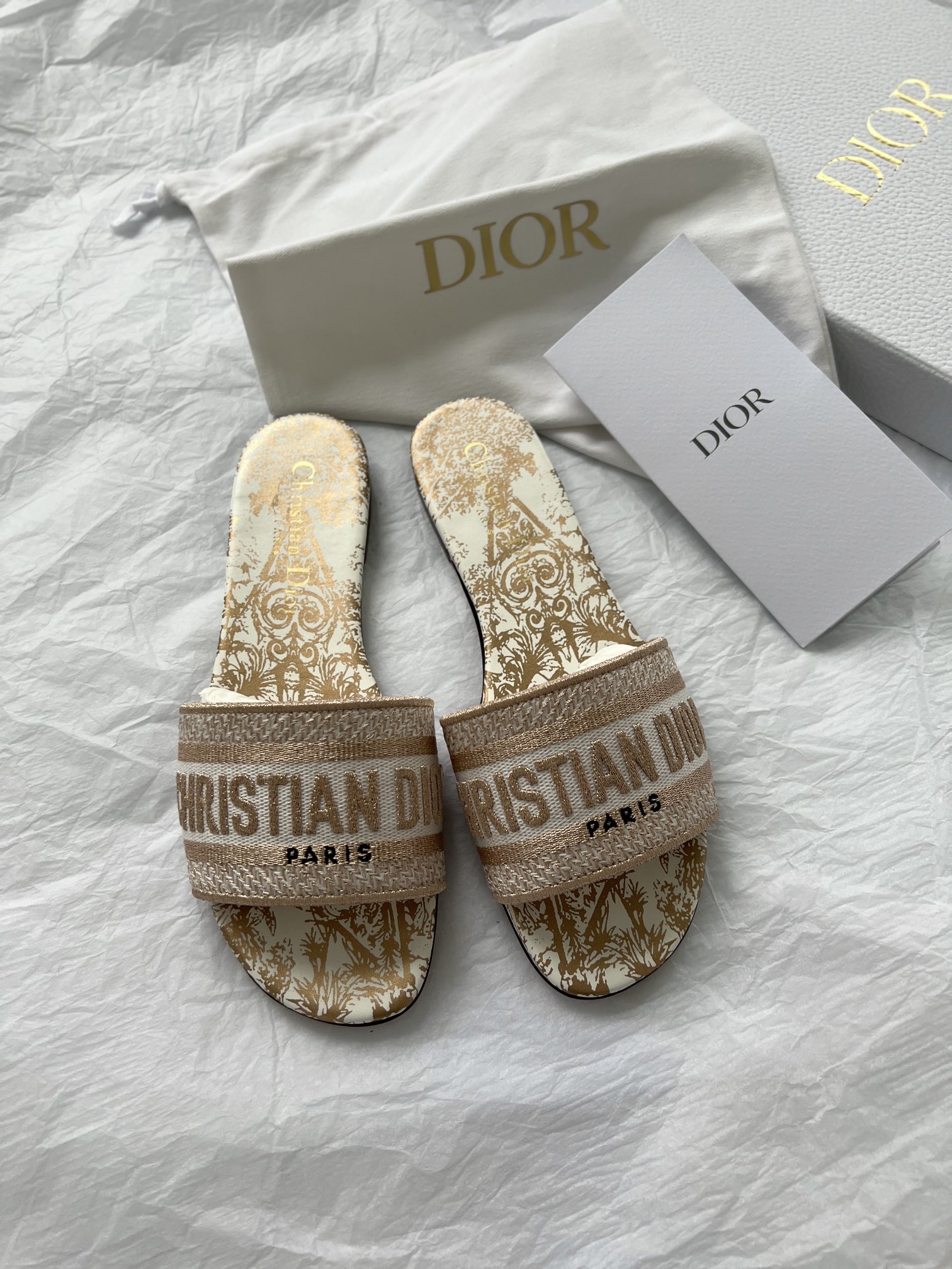 Buying Replica
 Dior AAAA
 Shoes Slippers Embroidery Cotton Cowhide Genuine Leather Spring/Summer Collection