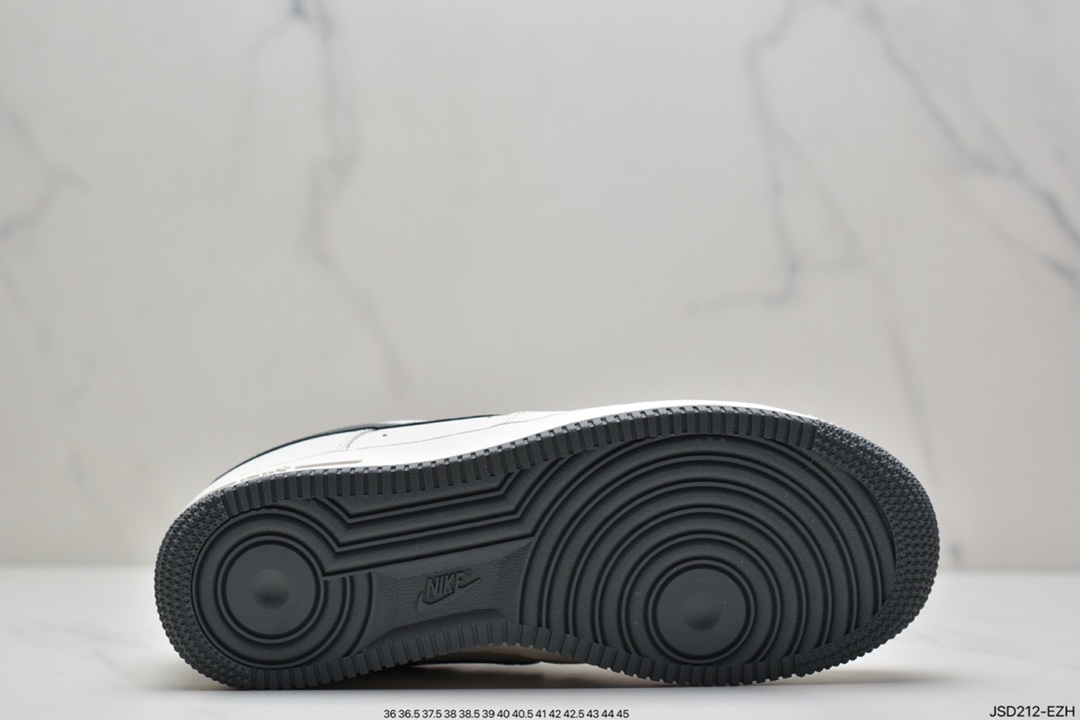 200 耐克NK Air Force 1’07 空军一号休闲运动板鞋 白灰底灰勾 MK6369-566