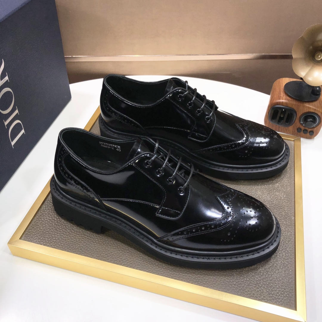 K5 迪奥 Dior高端貨 牛里 原單品質Dior —🆘.迪奧 原單代購、高端皮鞋、面料：採用意大利進口開邊珠牛皮➕水染牛里/牛皮里➕特供原版大底、做工精細、實物拍攝🎬