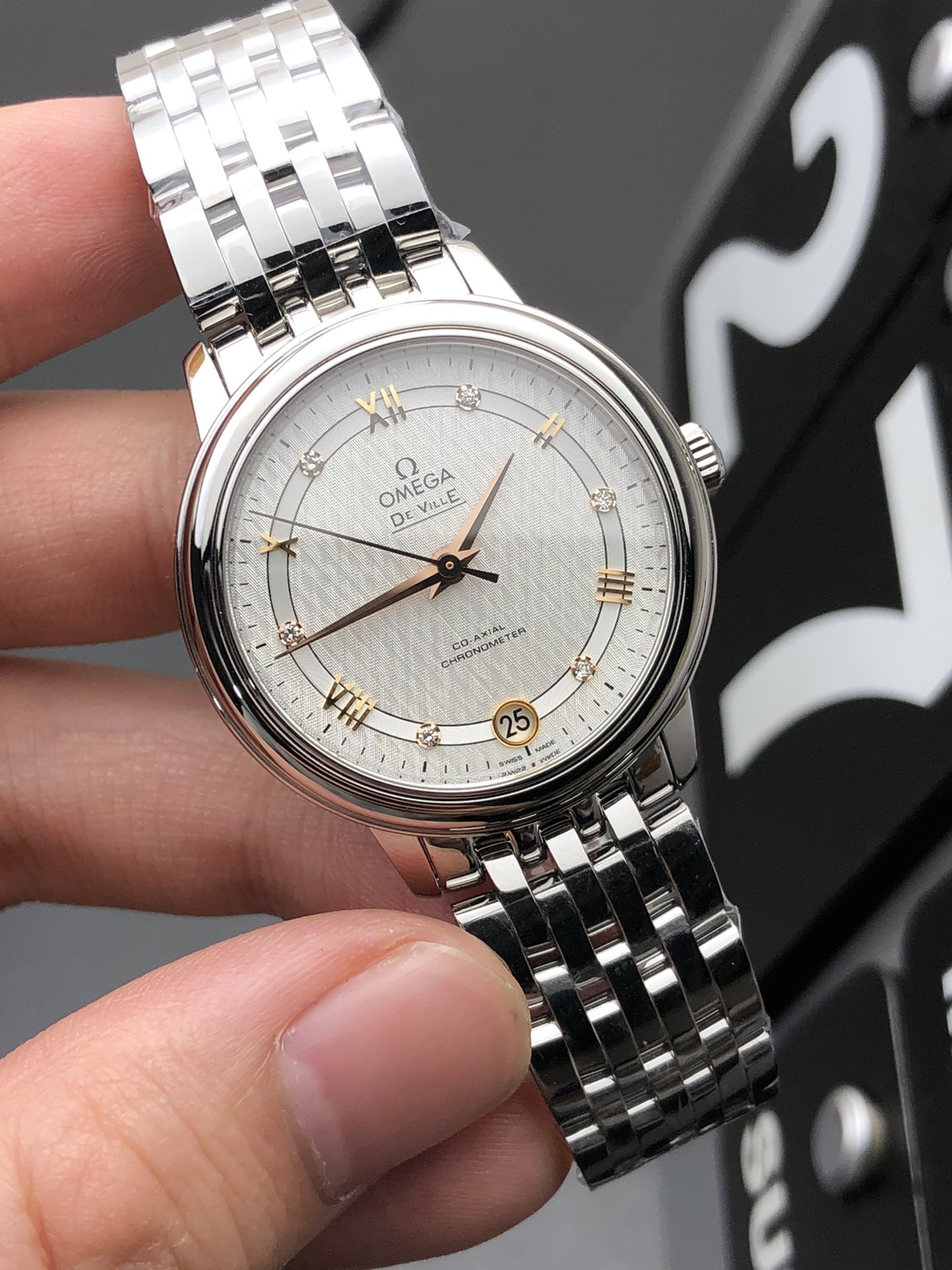 Omega MKS 女蝶飞