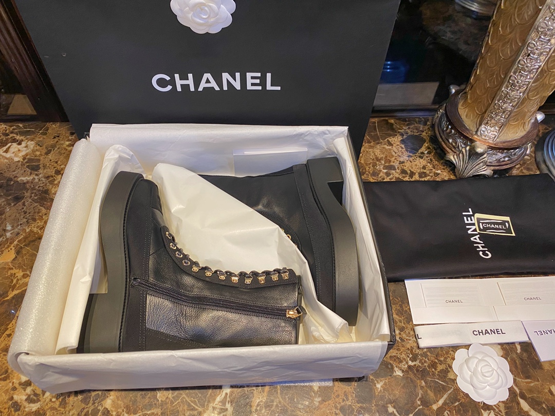 Chanel Laarzen Martin Schoenen Koeienhuid Foetale koeienhuid