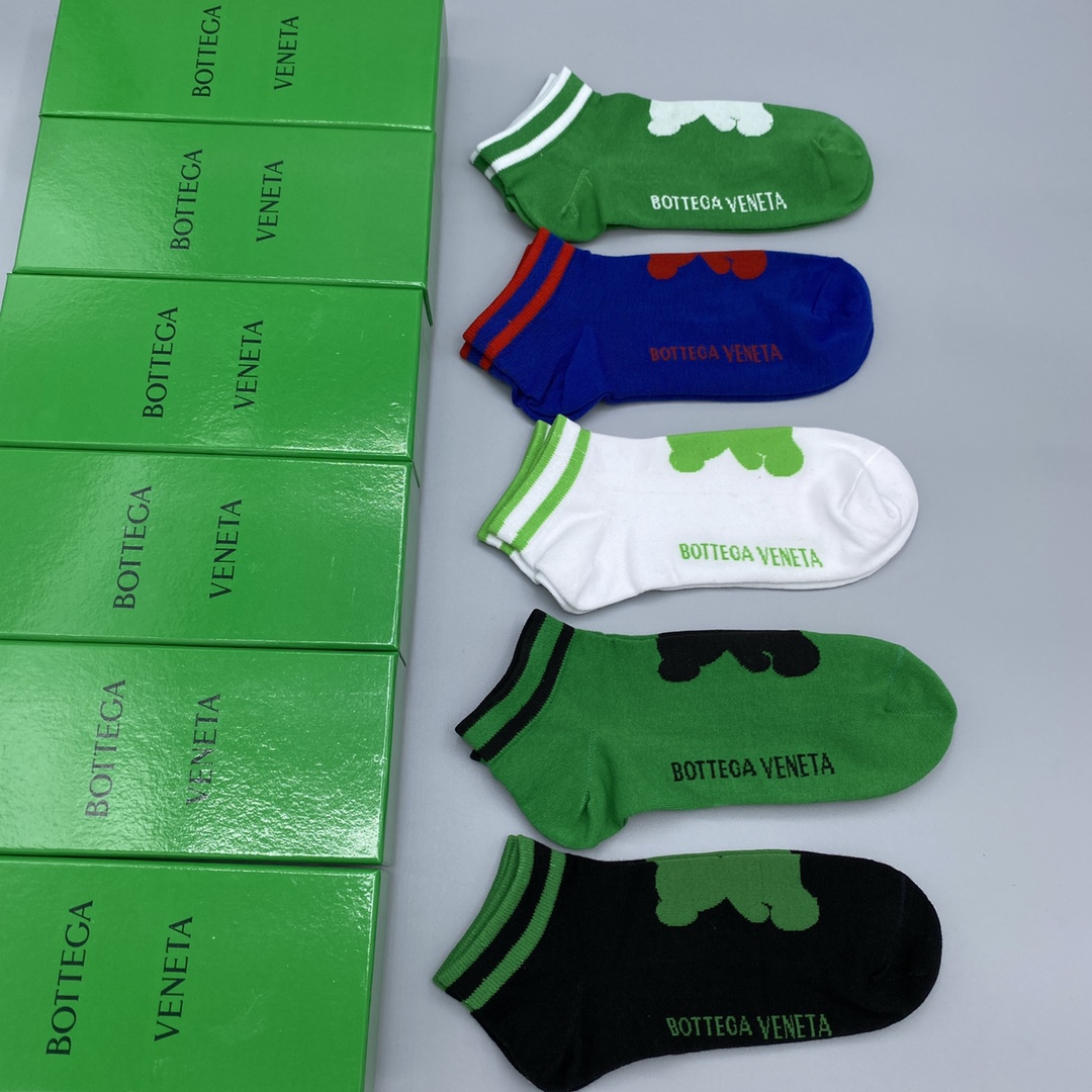 🔥🔥🔥新款 BV 短袜 男女同款 专柜同步 市场顶级品质 [强][强][强] 抗菌吸汗防臭 🎁🎁送人或自