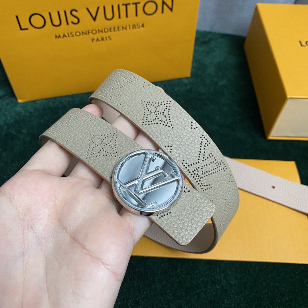 mirror copy luxury
 Louis Vuitton Belts Women Calfskin Cowhide