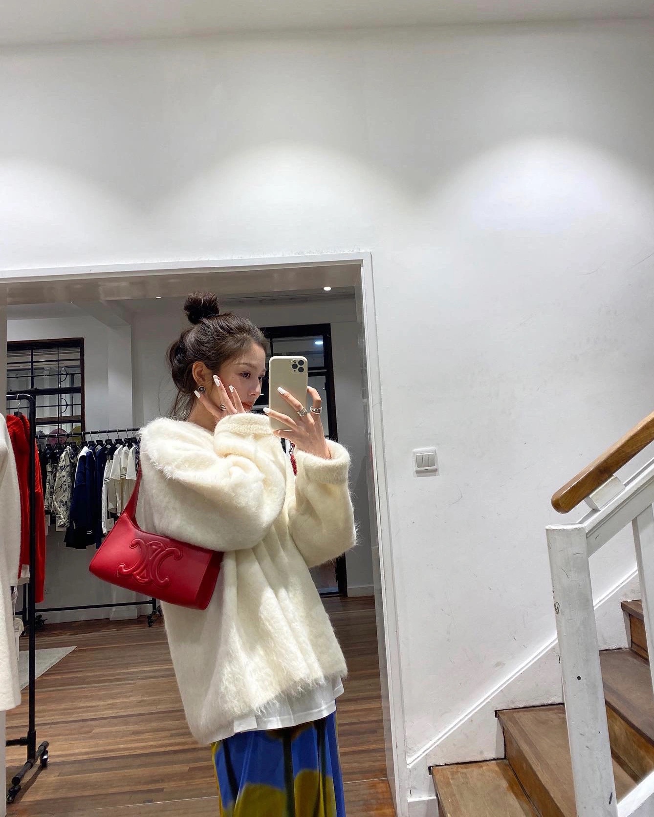 CELINE CUIR TRIOMPHE 24CM BAG 腋下包 198153大红色