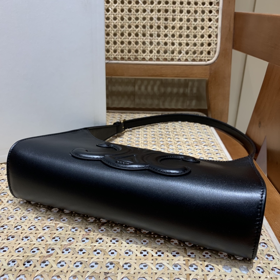 CELINE CUIR TRIOMPHE 24CM BAG 腋下包 198153黑色