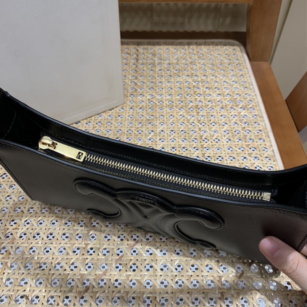 CELINE CUIR TRIOMPHE 24CM BAG 腋下包 198153黑色