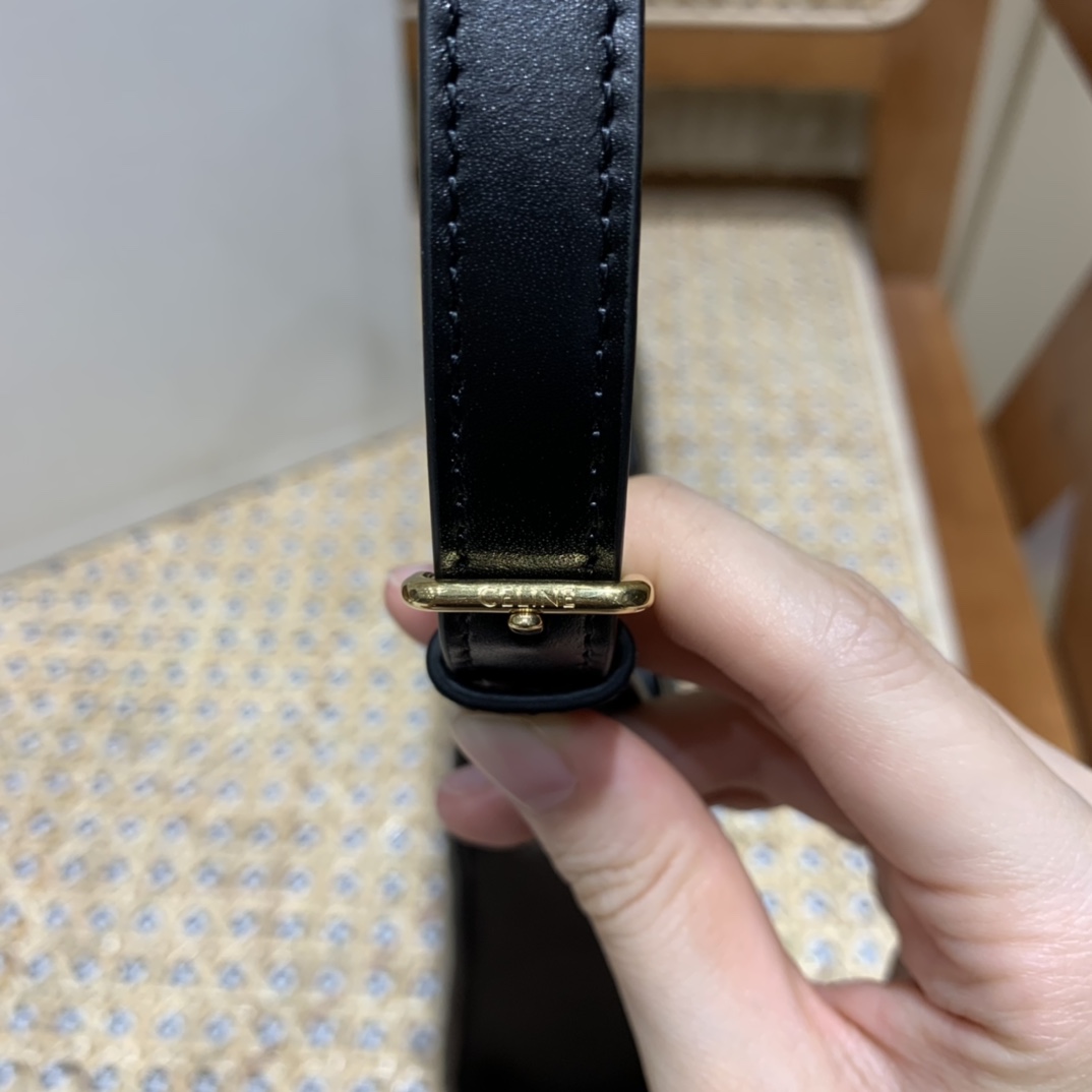 CELINE CUIR TRIOMPHE 24CM BAG 腋下包 198153黑色