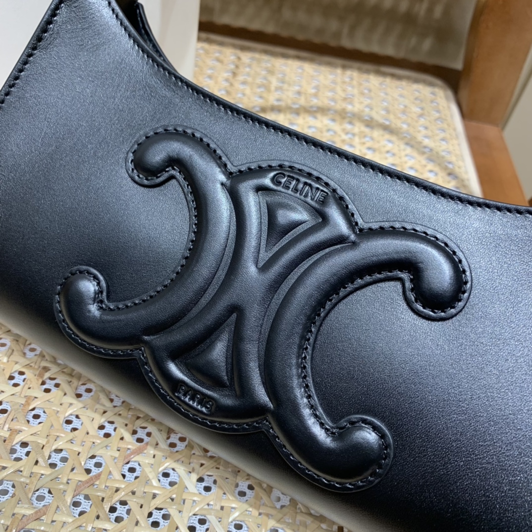 CELINE CUIR TRIOMPHE 24CM BAG 腋下包 198153黑色
