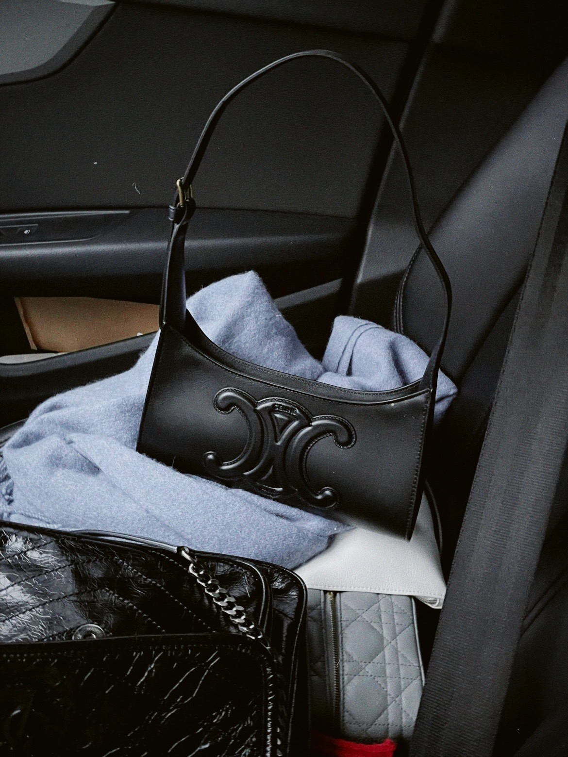 CELINE CUIR TRIOMPHE 24CM BAG 腋下包 198153黑色