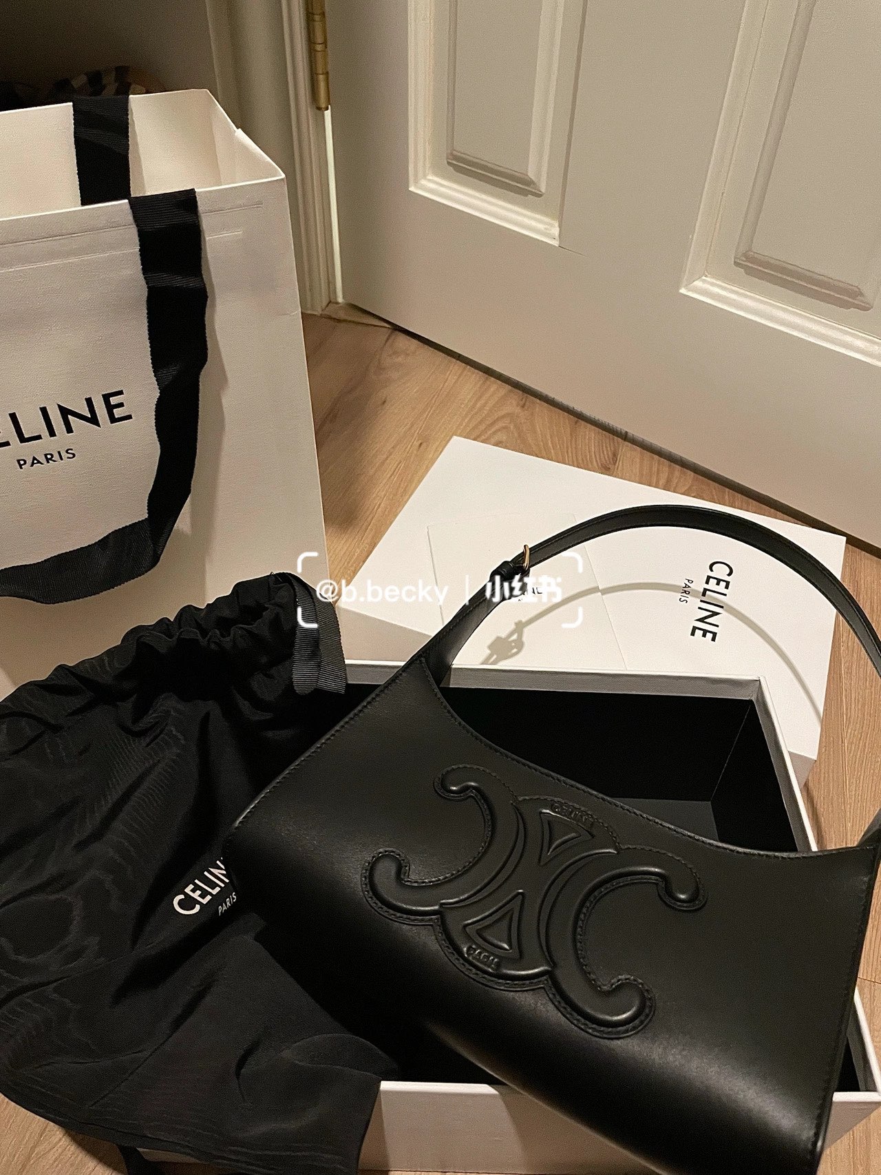 CELINE CUIR TRIOMPHE 24CM BAG 腋下包 198153黑色