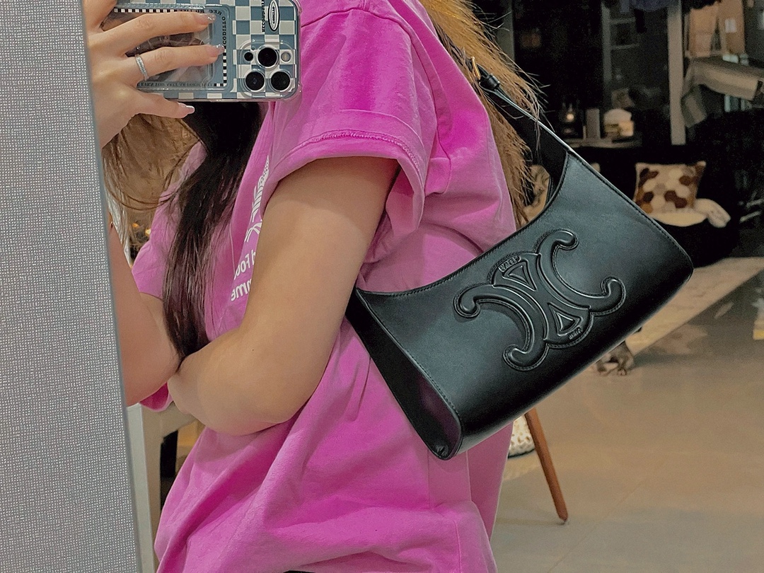 CELINE CUIR TRIOMPHE 24CM BAG 腋下包 198153黑色