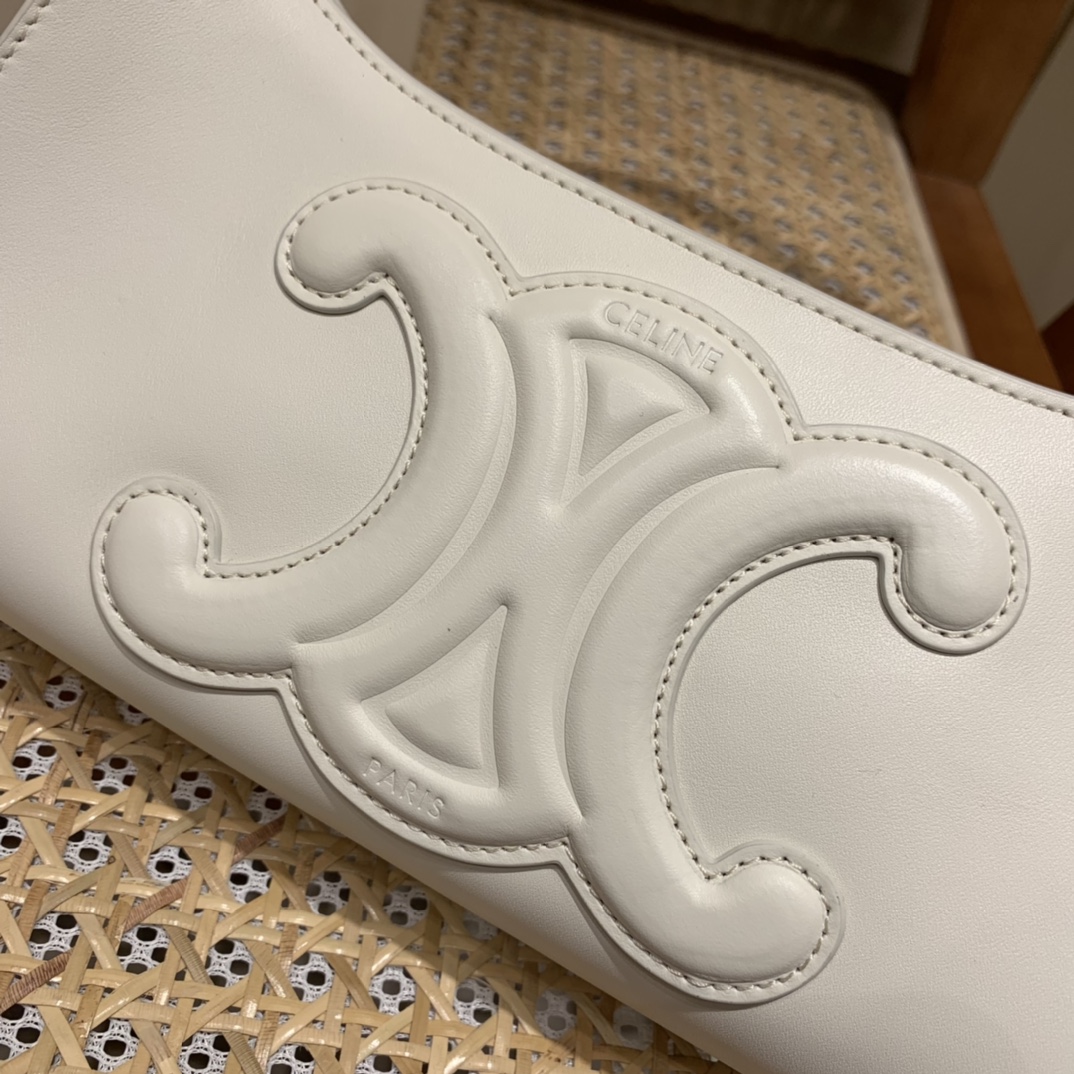 CELINE CUIR TRIOMPHE 24CM BAG 腋下包 198153白色