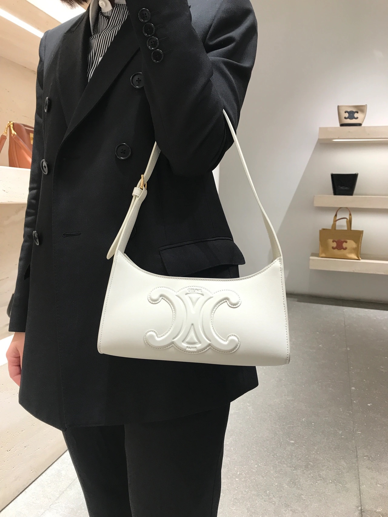 CELINE CUIR TRIOMPHE 24CM BAG 腋下包 198153白色