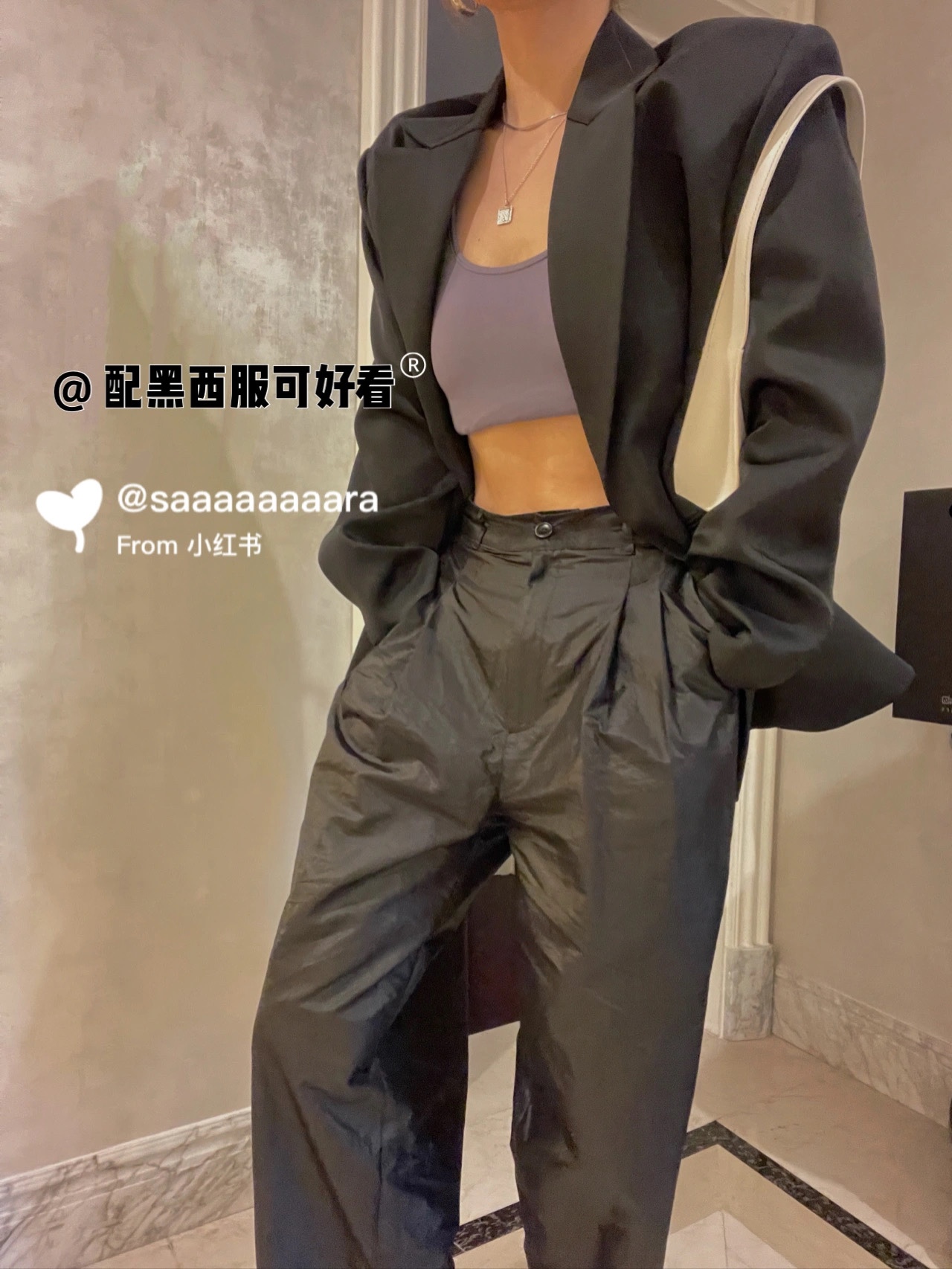 CELINE CUIR TRIOMPHE 24CM BAG 腋下包 198153白色