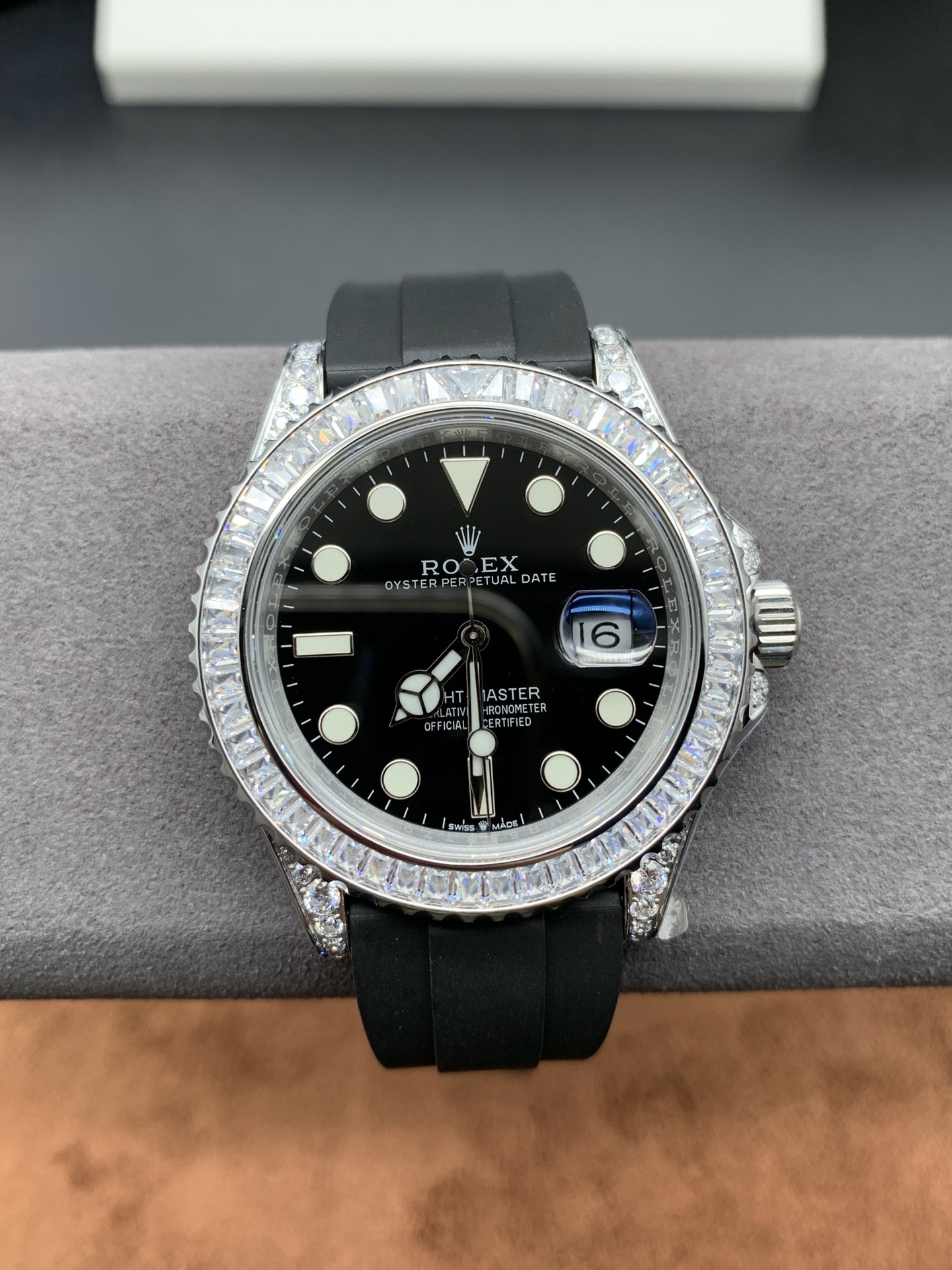 ROLEX ロレックス ヨットマスター ホワイトヨット ダイヤモンドベゼル 3235ムーブメント JVS工場-トップ品質