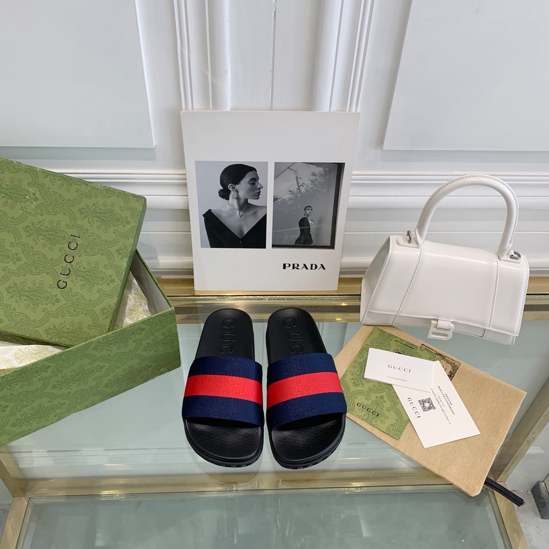 NO:225046,Gucci 22 early spring new beach slippers original development correct version original mold open sole size women 35-41 men 39-46, slippers, gucci, slippers19860909Gucci 22早春新款沙滩拖鞋原版开发 正确版本 原版开模大底 码女35-41男39-46,拖鞋,gucci,slippers,Women's Shoes