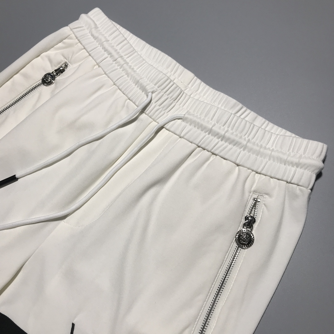 范思哲 Versace 2022夏季新款时尚短裤