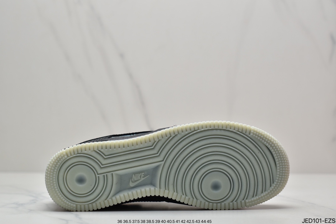 140 真标Nike Air Force 1’ 07 空军一号低帮运动休闲板鞋DH5354-001