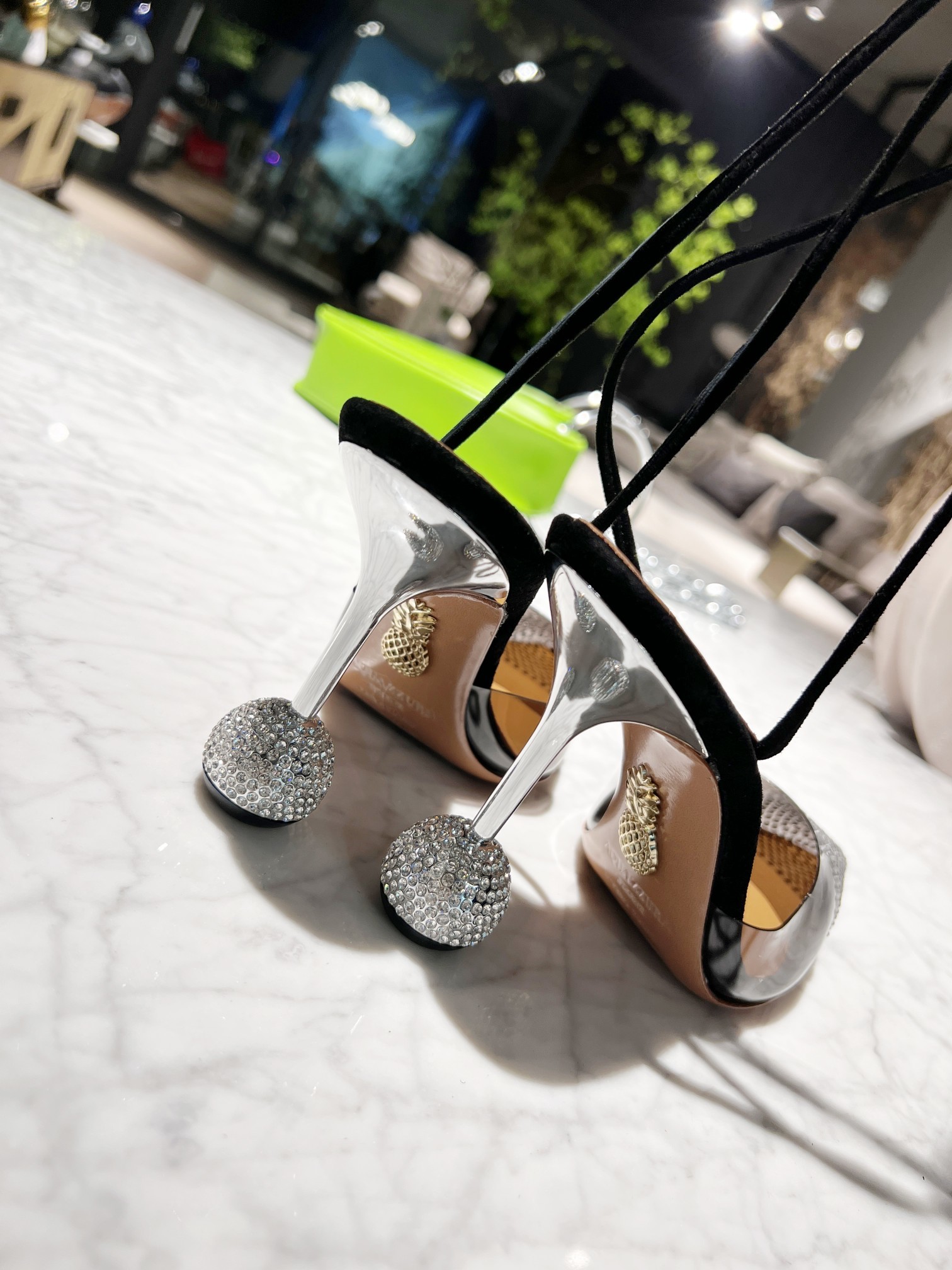AQUAZZURA菠萝ˢˢAquazzuea高跟系绑带凉鞋新品透明设计水晶镶嵌时尚新潮后置系带脚踝绑带轻