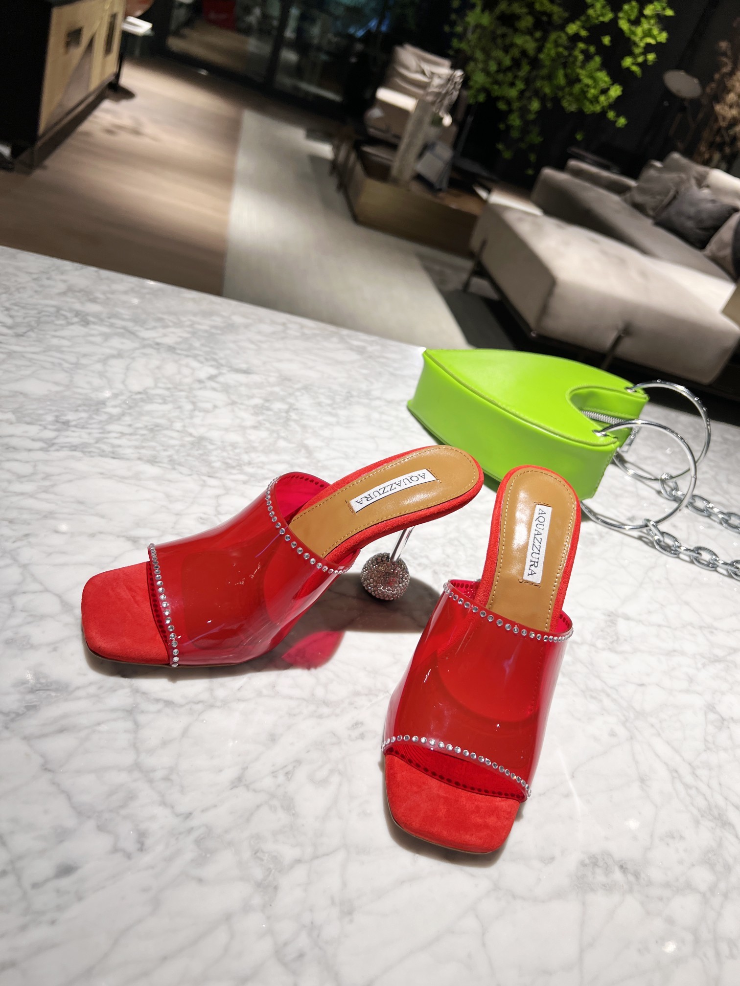 AQUAZZURA菠萝来️️ˢˢAquazzuea高跟系绑带凉鞋新品透明设计水晶镶嵌时尚新潮后置系带脚踝