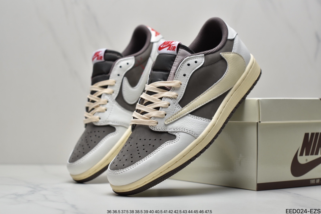 370 Travis Scott x Fragment x Air Jordan 1 Low“Military Blue” 低帮DM7866