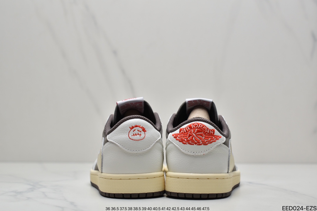 370 Travis Scott x Fragment x Air Jordan 1 Low“Military Blue” 低帮DM7866
