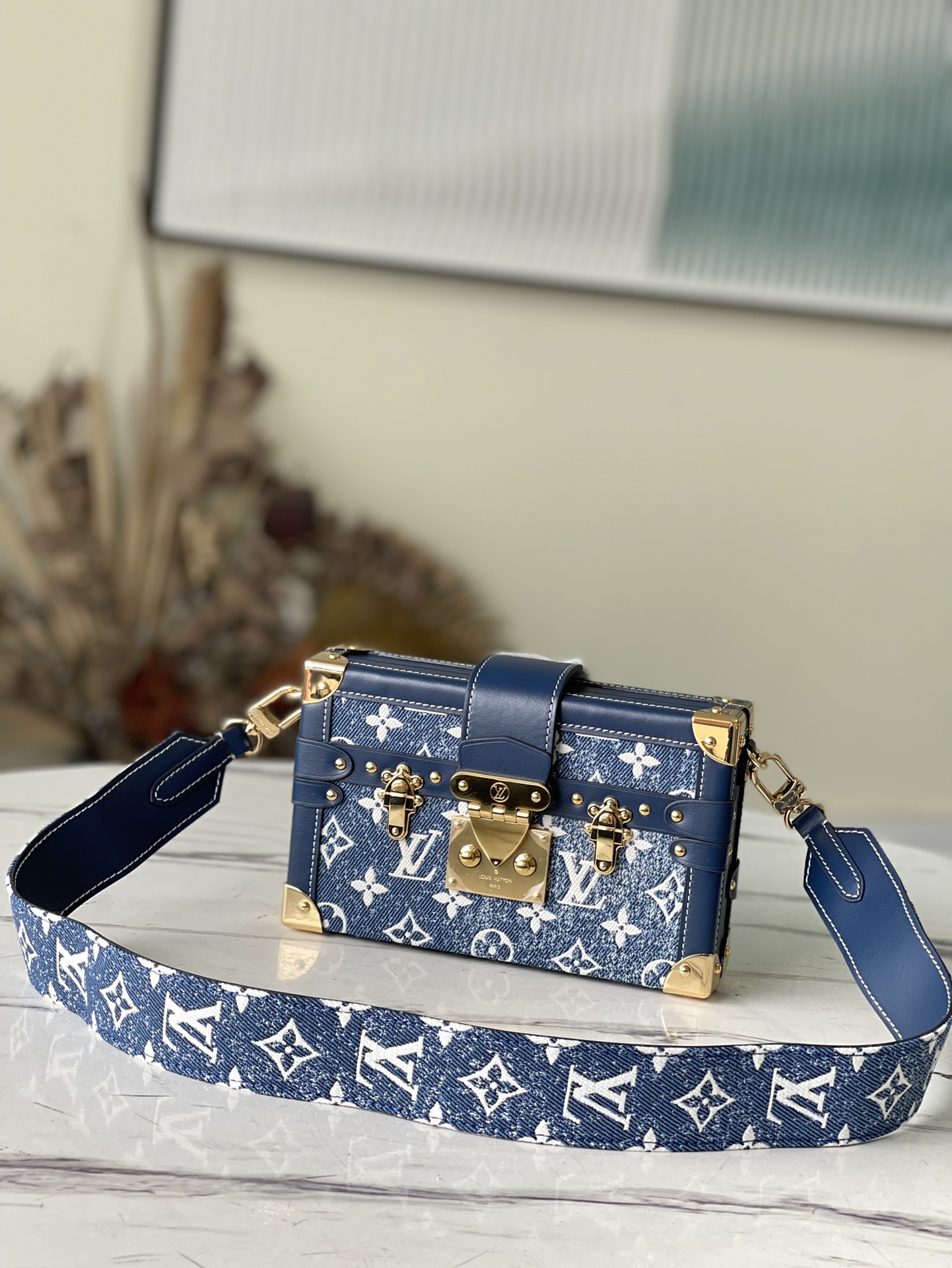 Louis Vuitton LV Petite Malle Bags Handbags Cowhide M59717