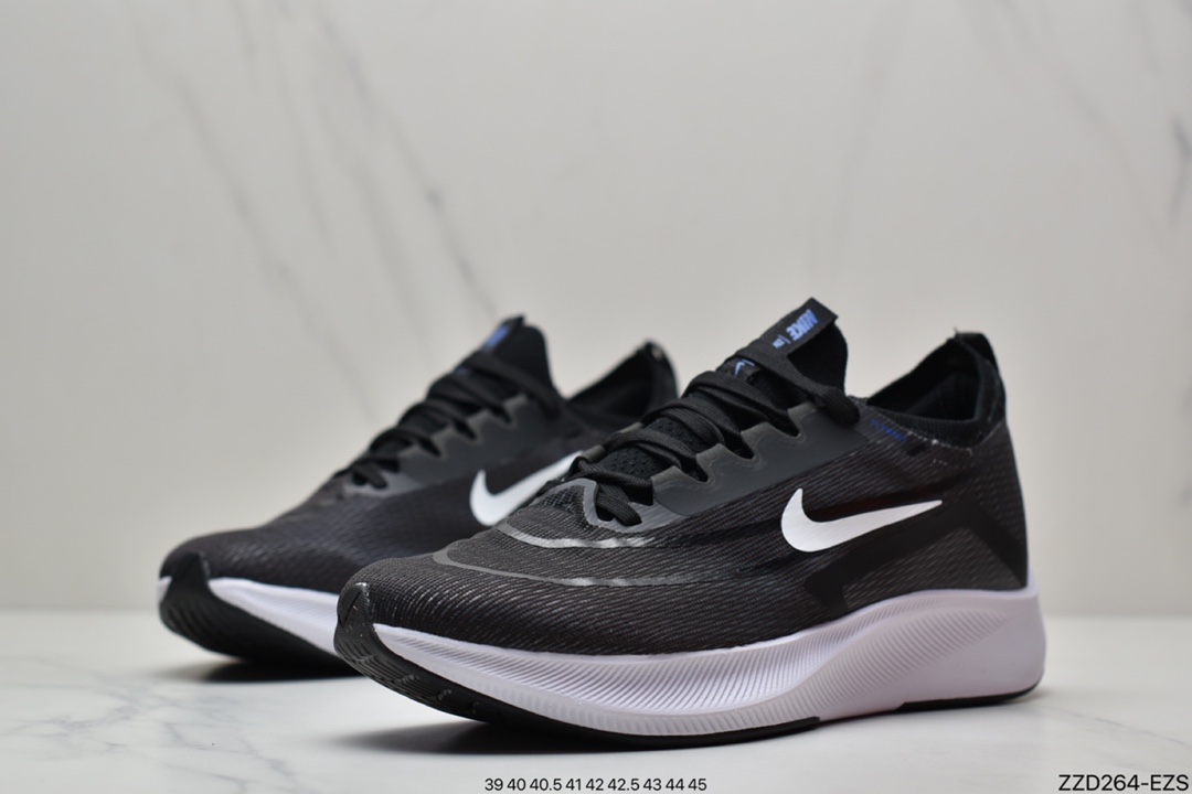 250 耐克Nike Zoom Fly 4”Barely Volt”飞行4代马拉松系列低帮透气休闲运动慢跑鞋“ 黑白”CT2392-001