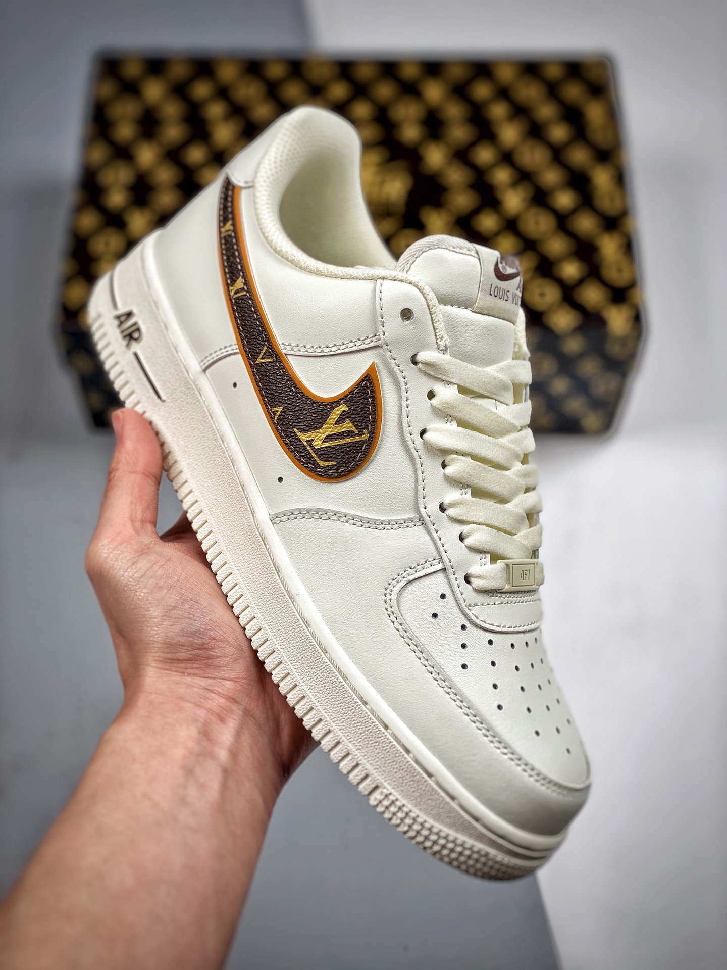 Colaboración creativa personalizada Louis Vuitton Nike Air Force 1 Low '07 en marrón crema, zapatillas de skate casual …