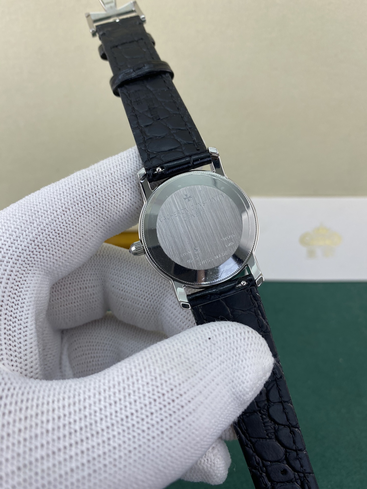 Vacheron Constantin 皇家 江诗丹顿传袭系列满钻女款
