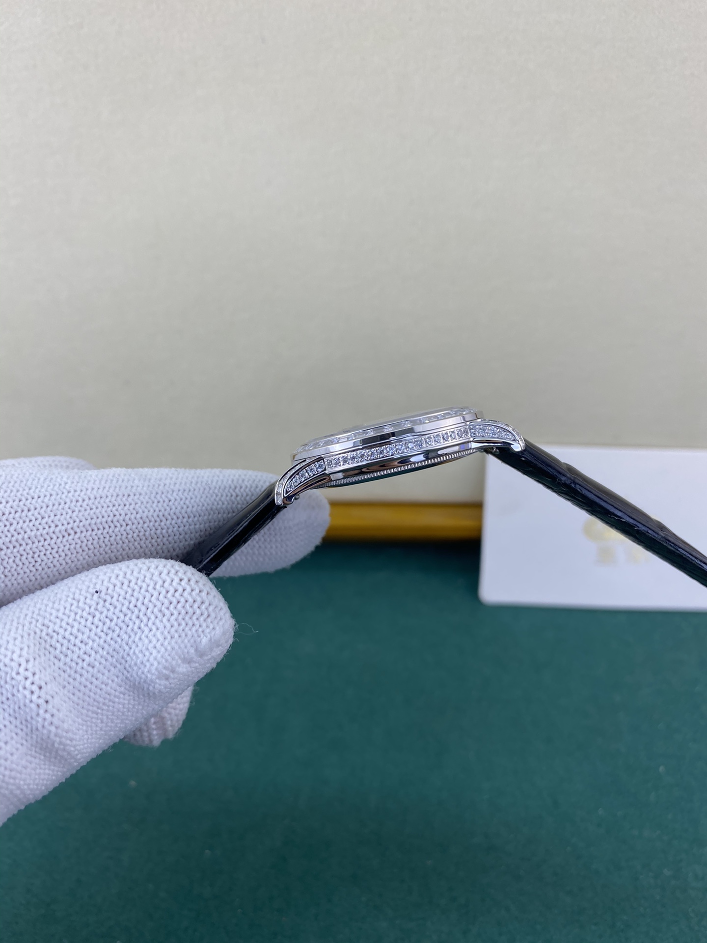 Vacheron Constantin 皇家 江诗丹顿传袭系列满钻女款