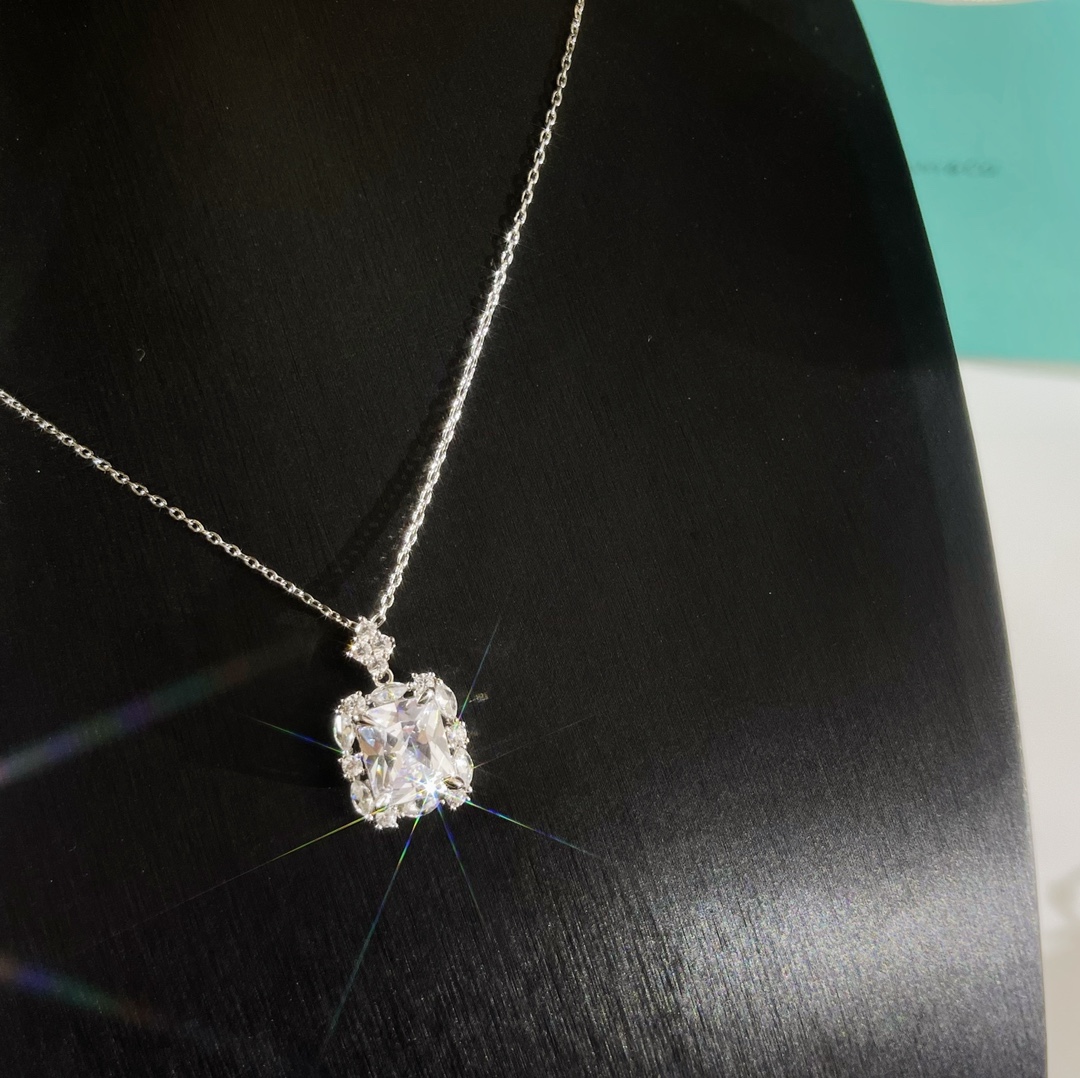 新款☑️TIFFANY&Co.蒂芙尼方形项链