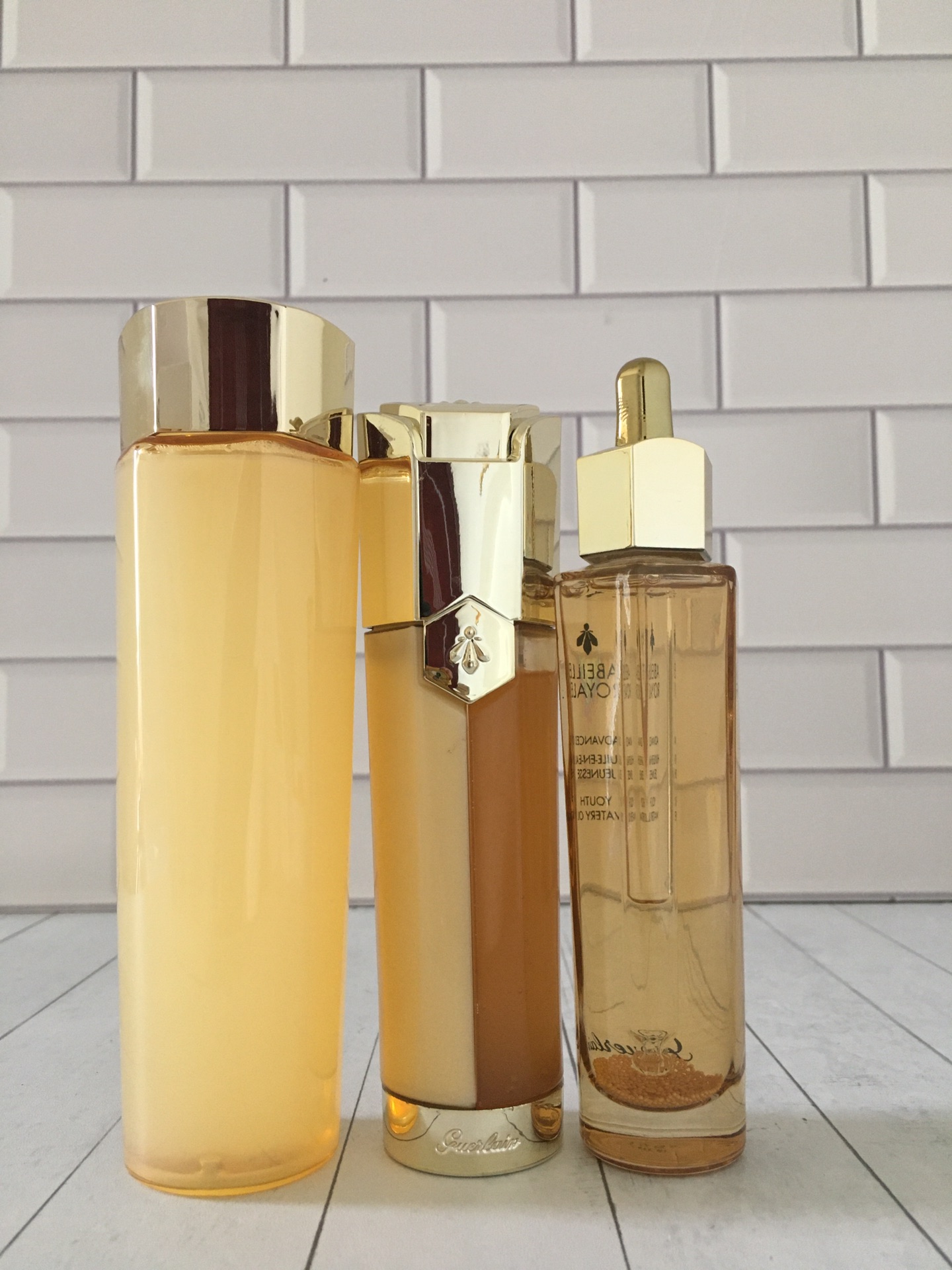 Guerlain Abeille Royale 3-Piece Set: Lotion, Oil, and Double R Serum 6 i1648442009 3307 5