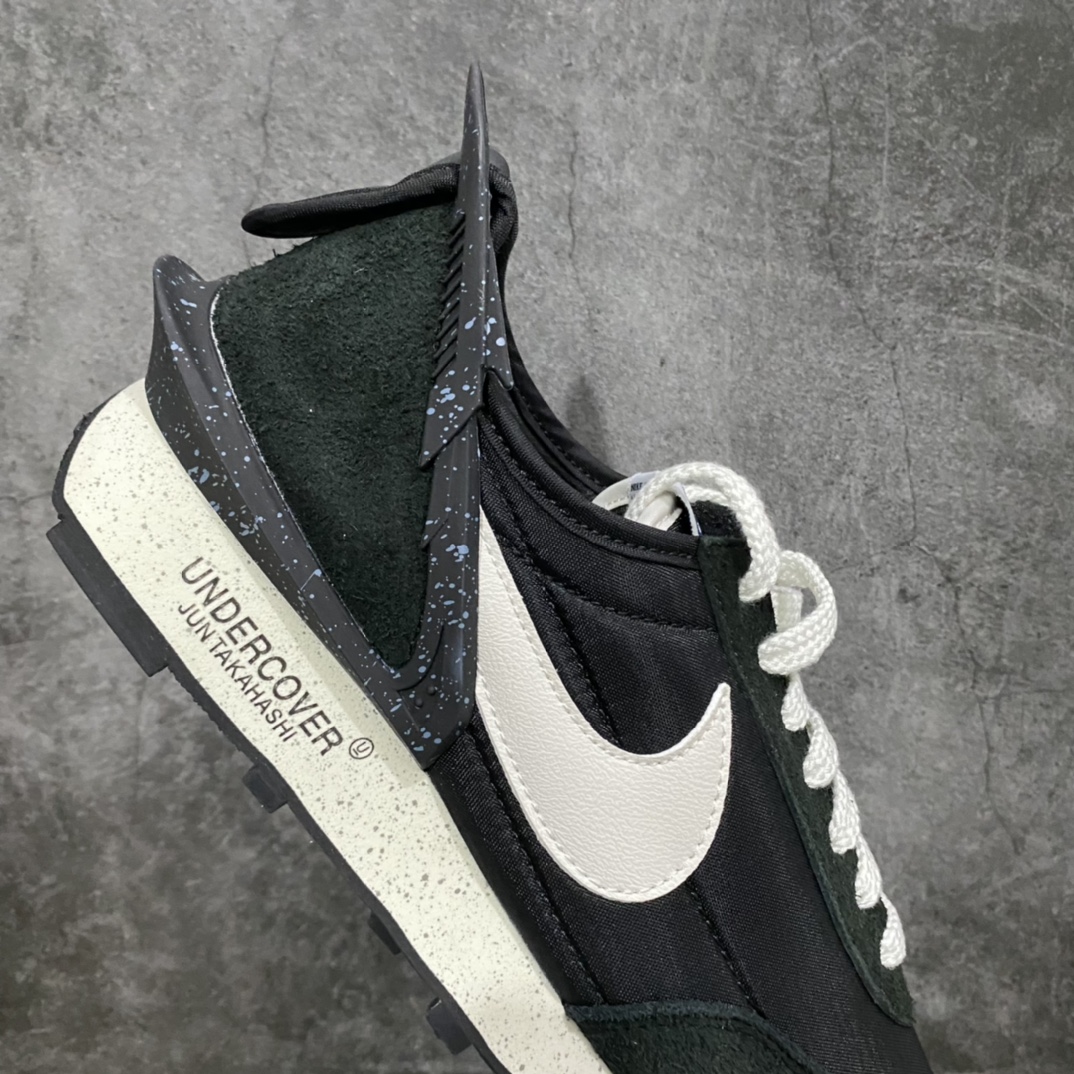 图片[8]-神版UNDERCOVER x Nike Waffle Racer\”Black/White\” 高桥盾新华夫赛车前卫鲨鱼鳍尾休闲运动百搭慢跑鞋“黑白泼墨” N原装抽屉礼盒+钢印中底 市售最优版本 货号：BV4594-001 尺码：36 – 46-选品中心