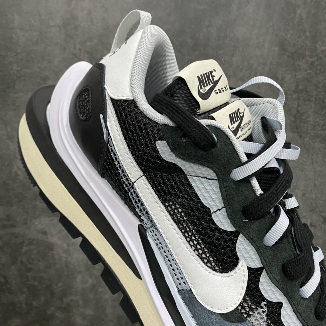 图片[6]-顶级性价比版本Sacai3.0 黑白配色 CV1363-001 此版本八个配色都有做 而且是长期补货版本 我只拍了其中一个配色 做的真心不错 性价比高到离谱 外面好像叫假神版 实体进货必推版本 零售卖的不高也很推荐这个版本💪🏻 尺码b：36-46-选品中心